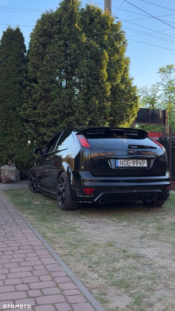Ford Focus - 1