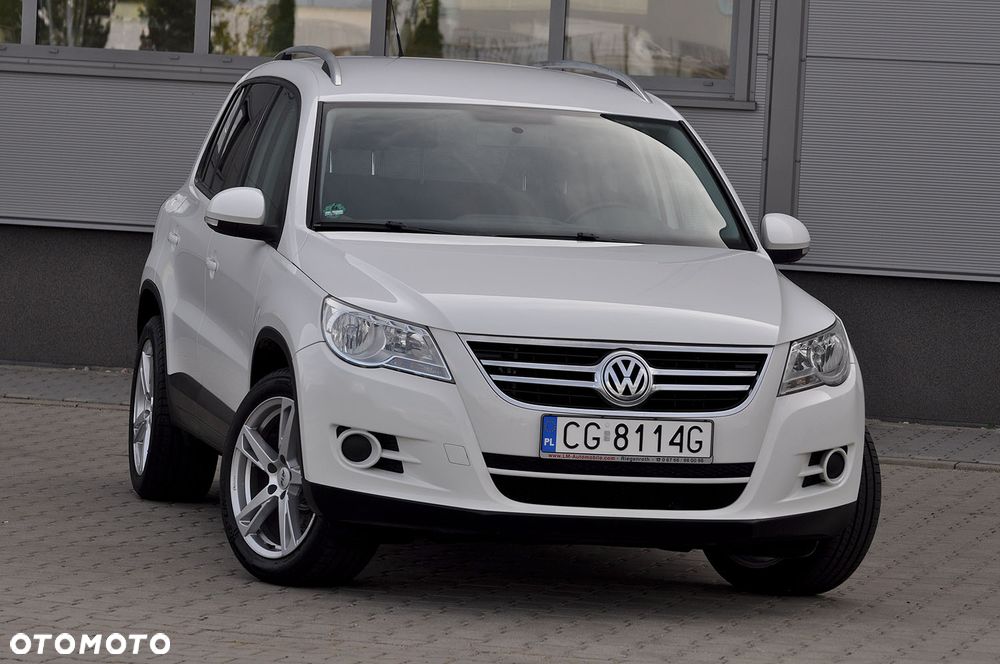 Volkswagen Tiguan 2.0 TDI DPF BlueMotion Technology Sport & Style - 22