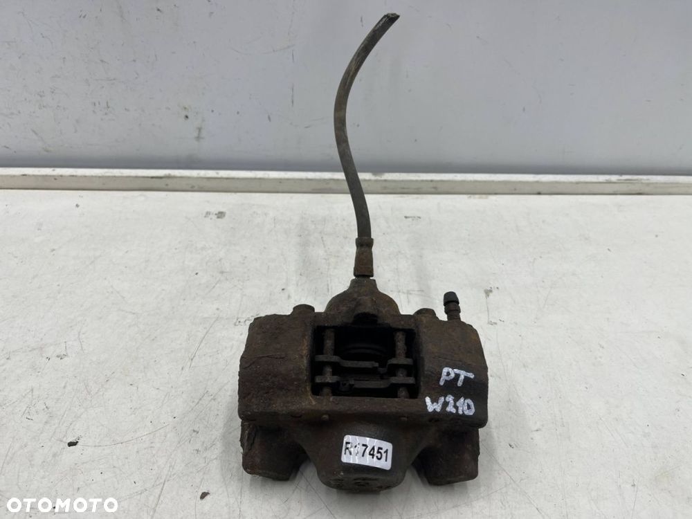 Zacisk hamulcowy Mercedes w210 95-02r. PRAWY tylny jarzmo prawy tył