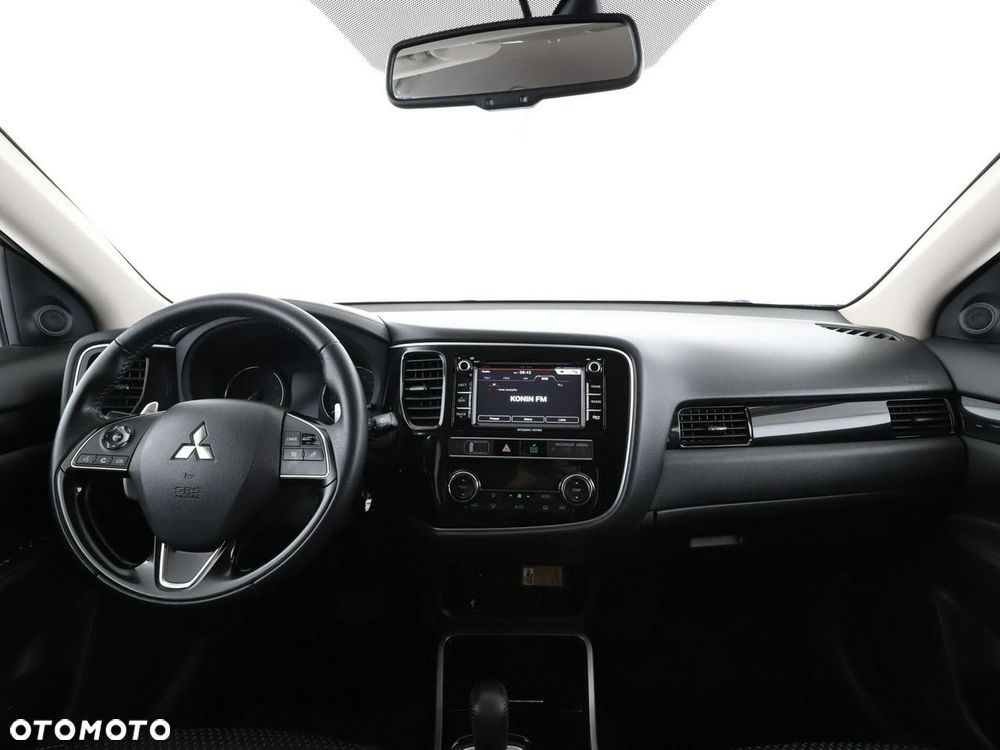 Mitsubishi Outlander 2.0 2WD CVT Diamant Edition+ - 16