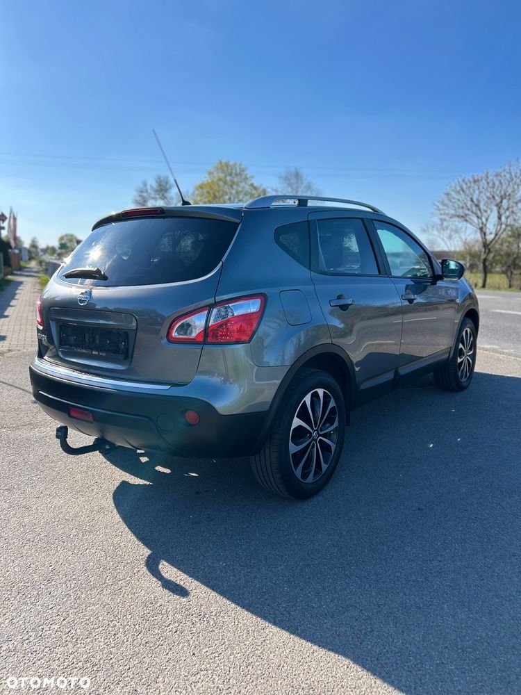 Nissan Qashqai - 4