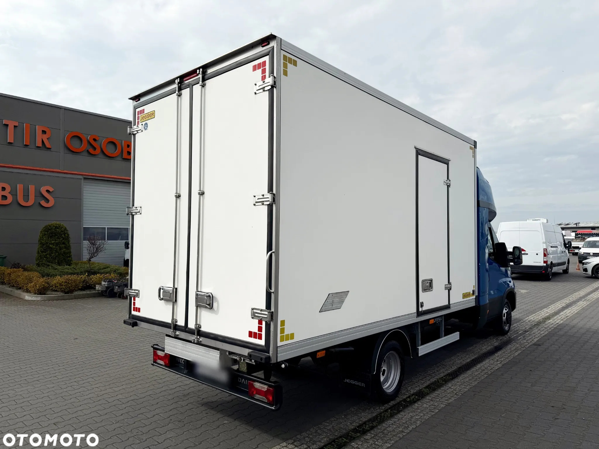 Iveco Daily 50C18 Spojkar Kontener Chłodnia 8ep Salon PL - 4
