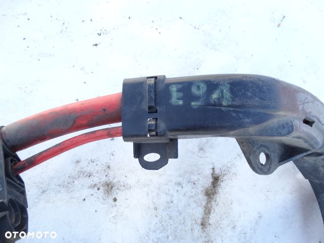 BMW  3 E90 E91 E92 E93  Przewód Plusowy Akumulatora Klema Plusowa   9133071 61129133072 9133072  BMW 316d 316i 318d 318i 320i 320d  323i 325d 325i 328i 330d 330i 335i 335d - 8