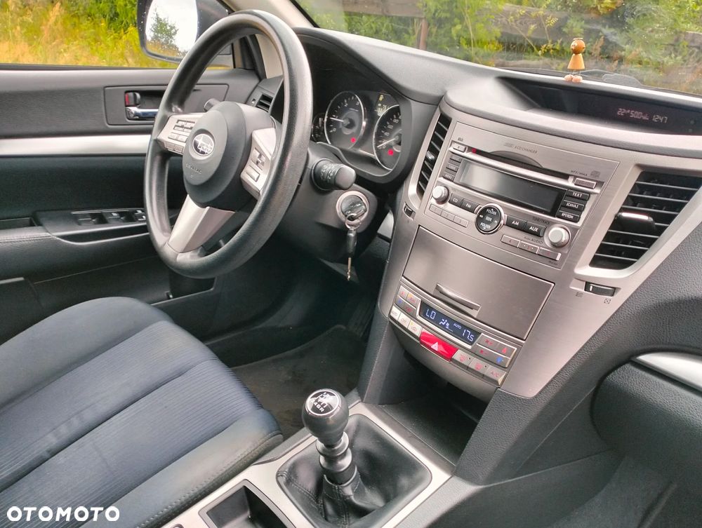 Subaru Legacy 2.0 D Sport - 33