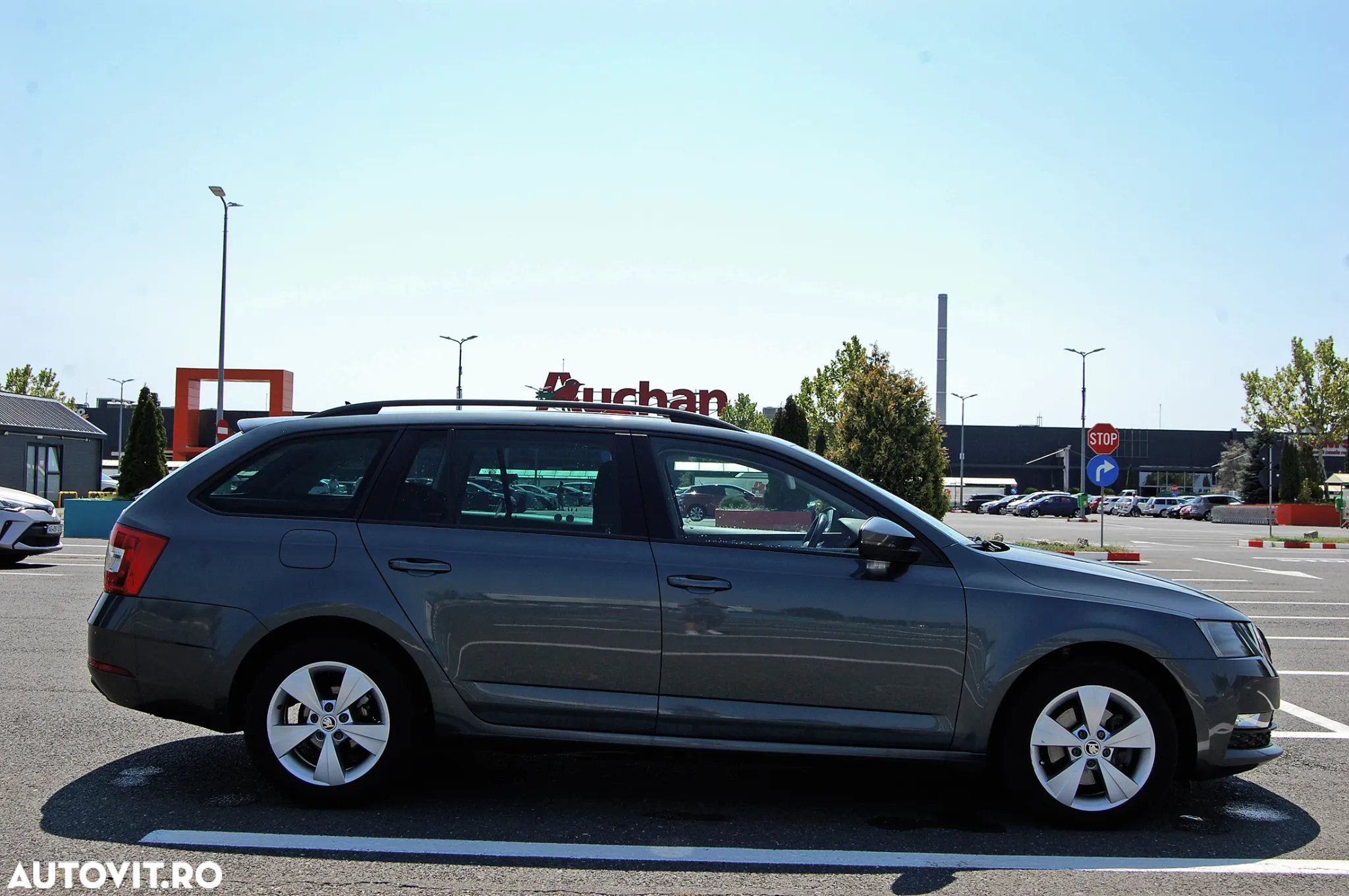 Skoda Octavia 2.0 TDI DSG Style - 6