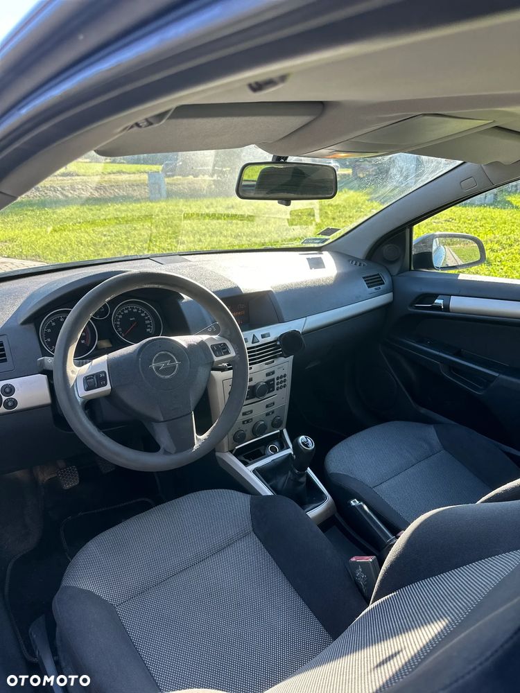 Opel Astra 1.4 Enjoy - 10