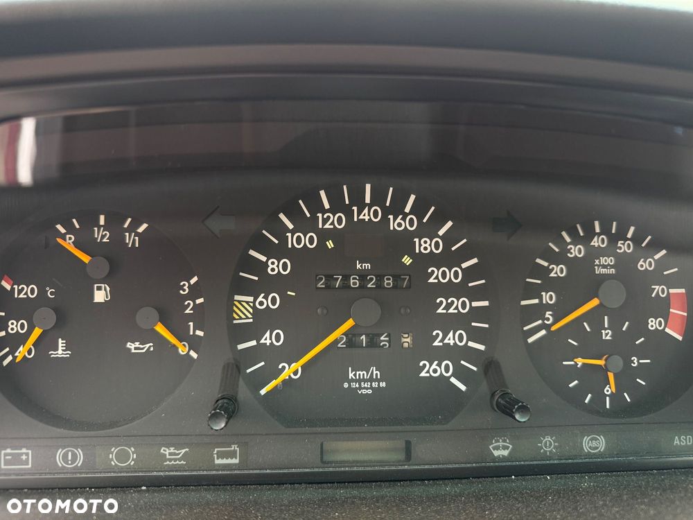 Mercedes-Benz W124 (1984-1993) - 8