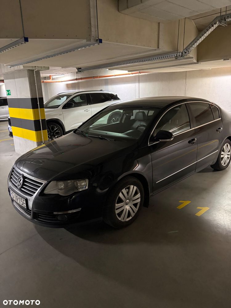 Volkswagen Passat 2.0 TDI Highline - 4