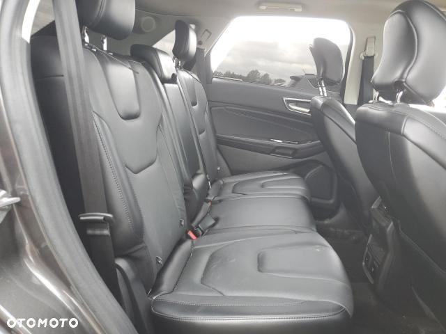 Ford Edge - 30