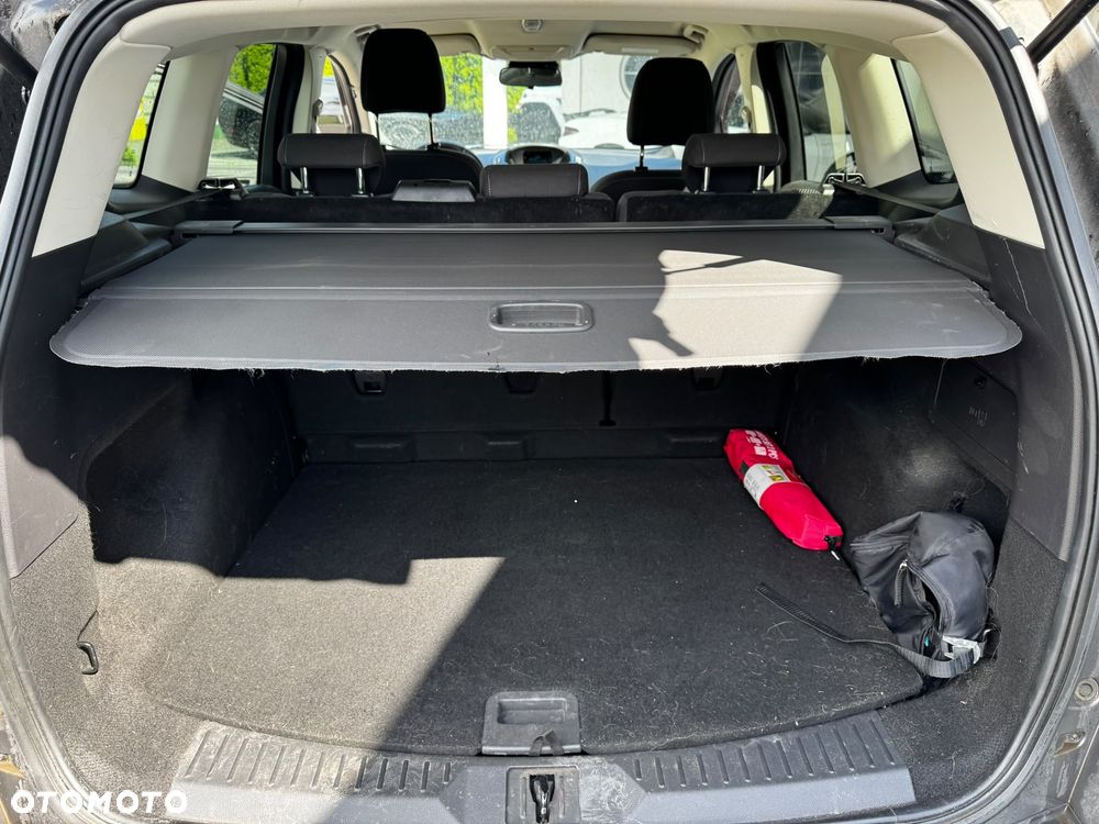 Ford Kuga 1.6 EcoBoost 2x4 Trend - 14