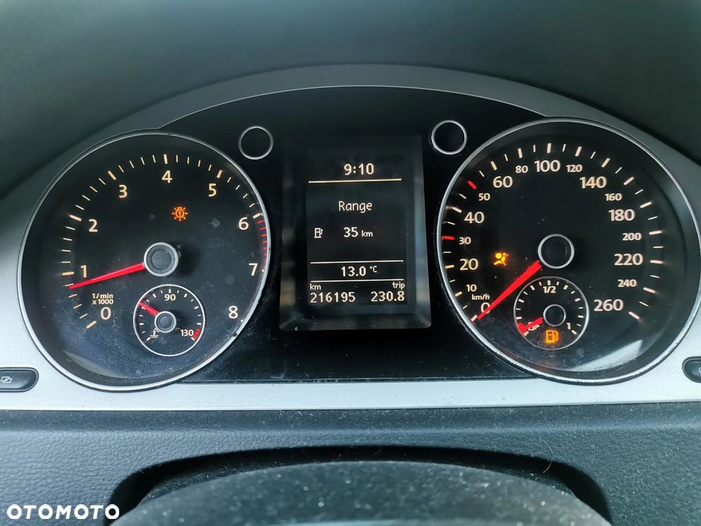 Volkswagen Passat - 18
