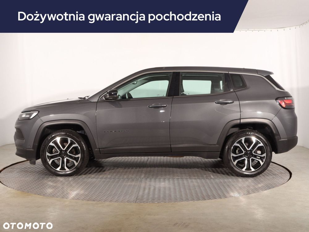 Jeep Compass - 4