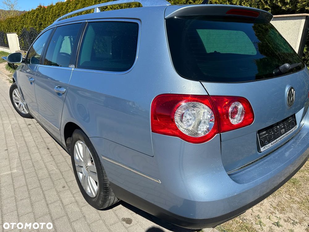 Volkswagen Passat 1.8 TSI Exclusive - 11