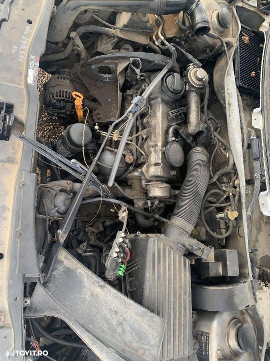 Dezmembrez Volkswagen Golf 4, 1.9 TDI 2003 - 2