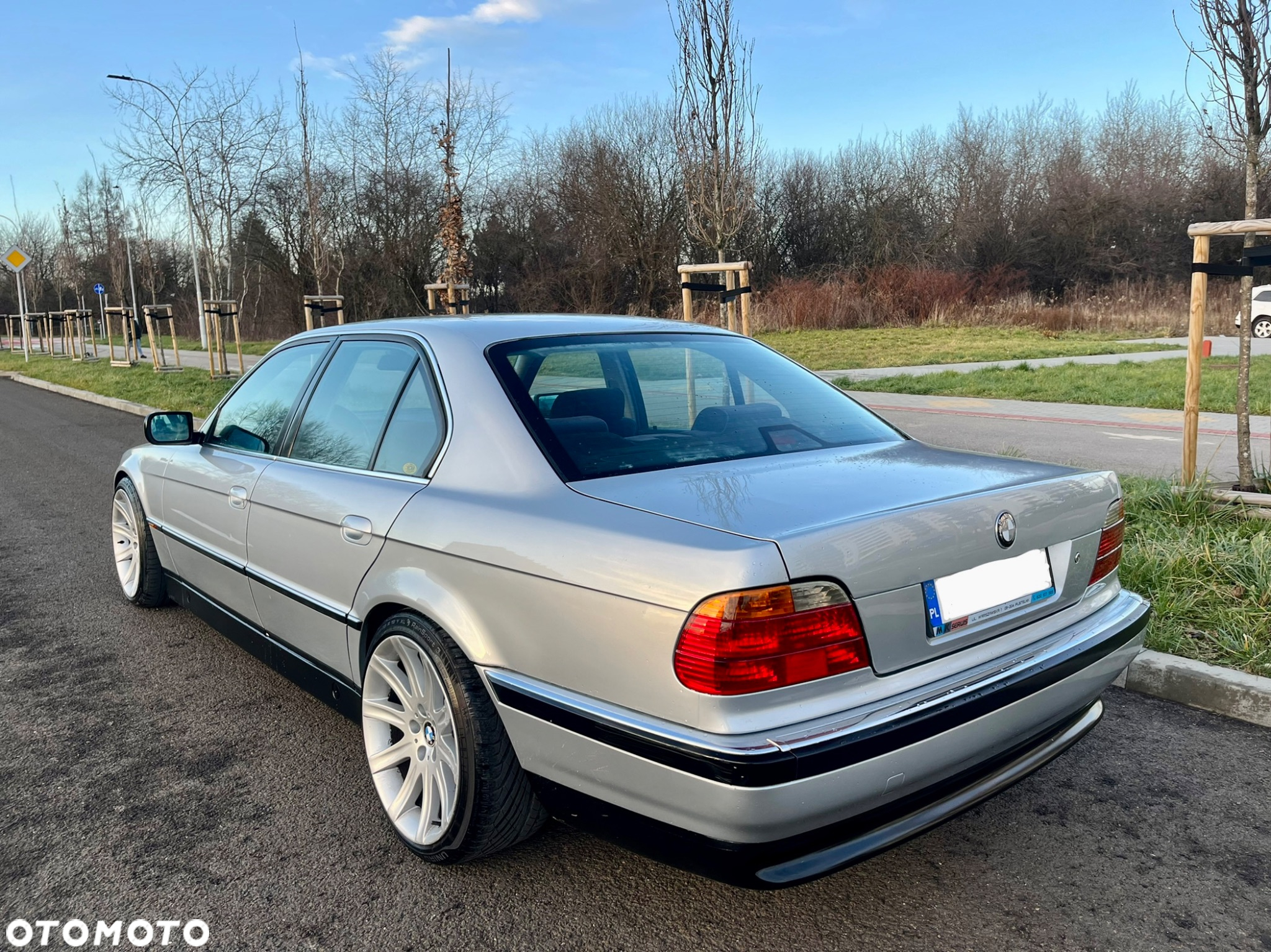 BMW Seria 7 735i - 13