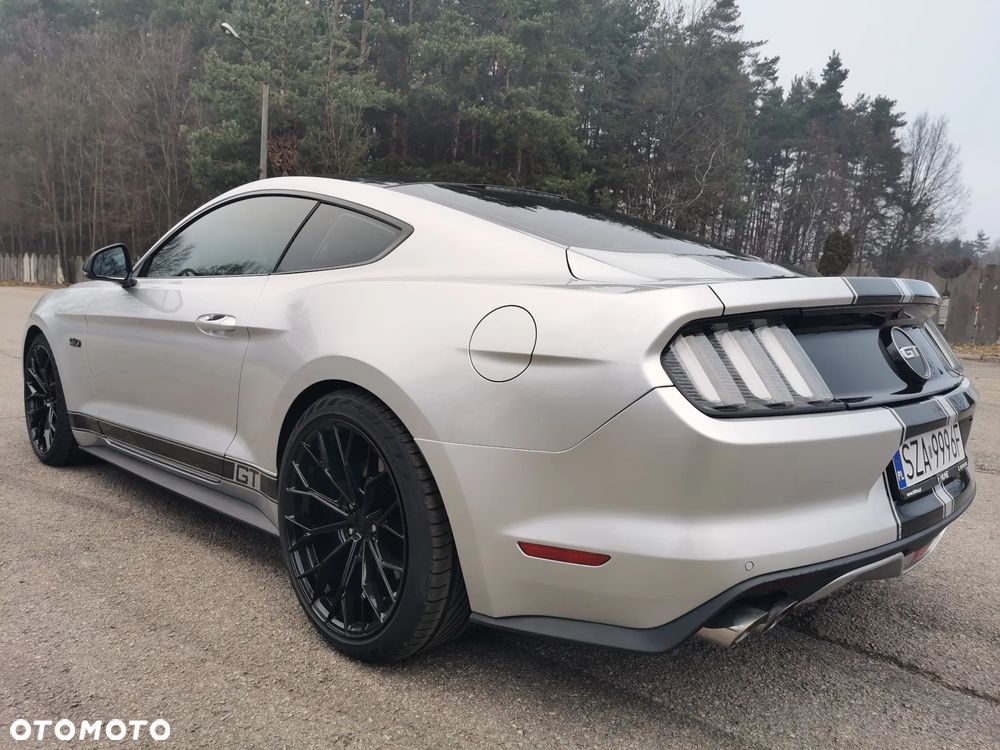 Ford Mustang - 10