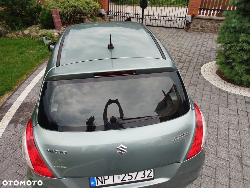 Suzuki Swift 1.2 - 8