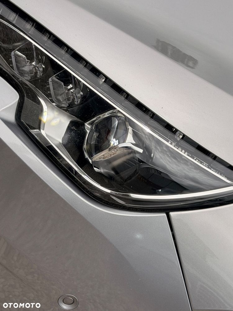 Peugeot 308 2.0 HDi Allure - 24