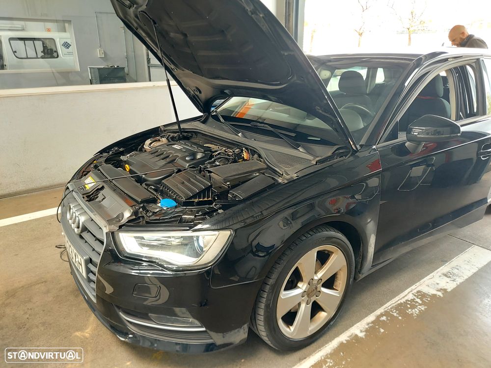 Audi A3 Sportback 1.6 TDI - 6