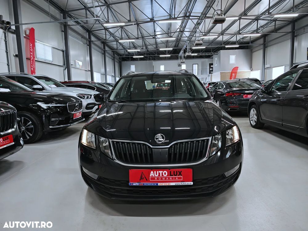Skoda Octavia 1.6 TDI DSG Ambition - 3