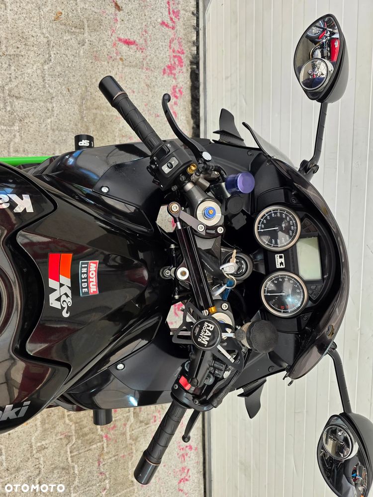 Kawasaki ZZR - 26