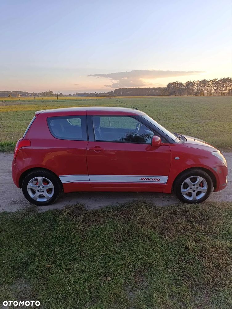 Suzuki Swift - 6