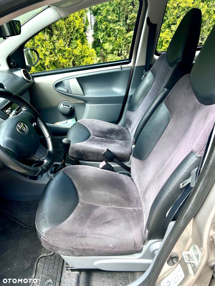 Toyota Aygo 1.0 VVT-i Black - 10