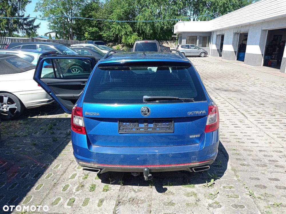 Skoda Octavia 2.0 TSI RS - 5