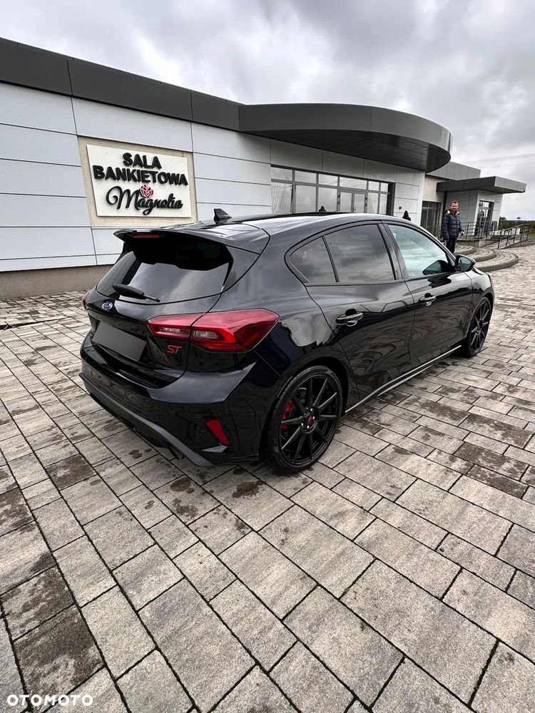 Ford Focus 2.3 EcoBoost ST X - 3
