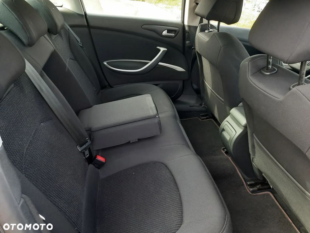Citroën C5 2.0 16V Confort - 17