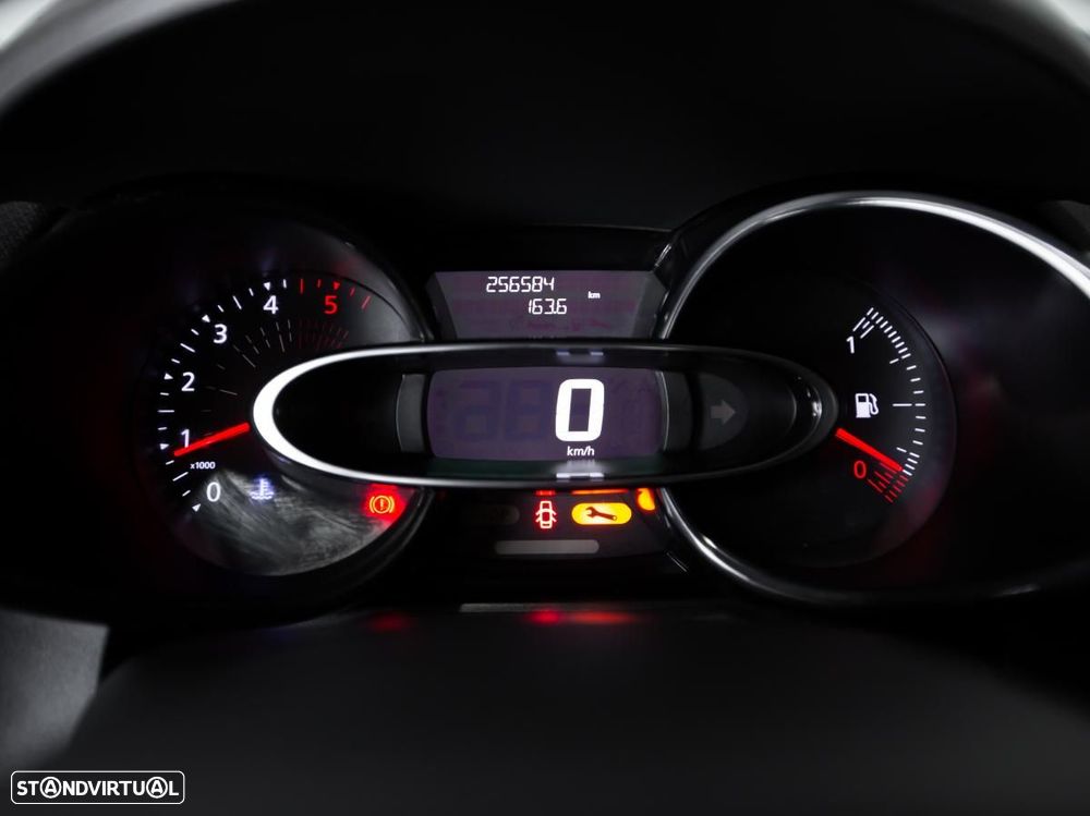 Renault Clio 1.5 dCi Zen - 13