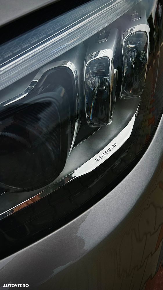 Mercedes-Benz C 300 9G-TRONIC AMG Line - 4