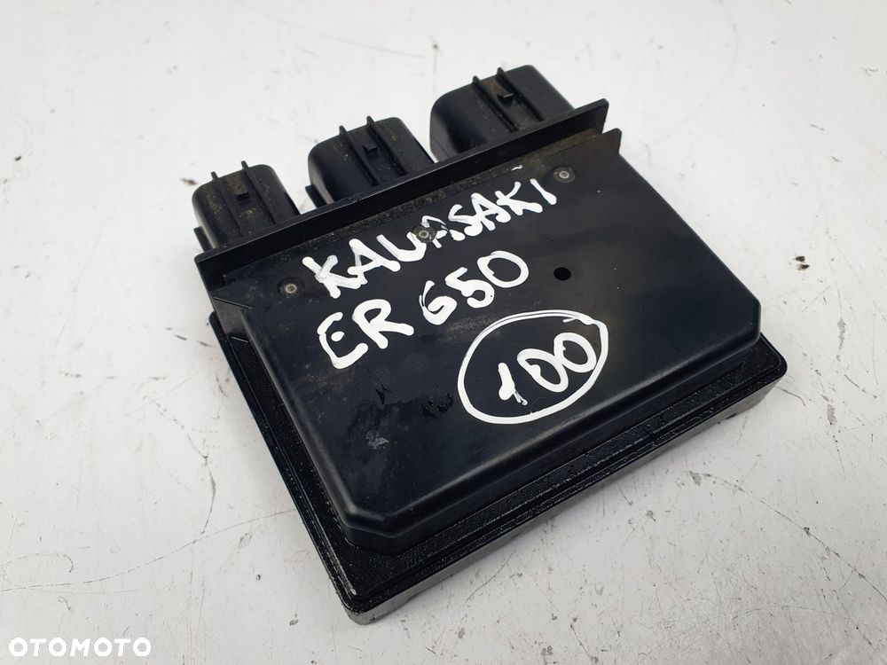 MODUŁ STEROWNIK PRZEKAŹNIK kawasaki ER-6 ER6 ER650 06-09 27002-0007 - 5
