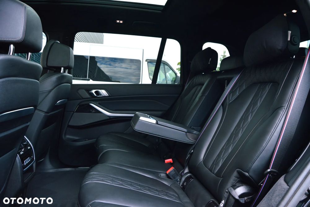 BMW X7 xDrive40d mHEV M Sport Edition sport - 17
