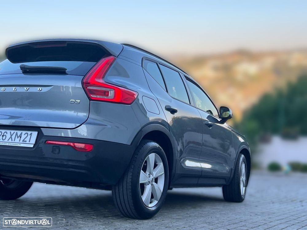 Volvo XC 40 2.0 D3 Momentum - 22
