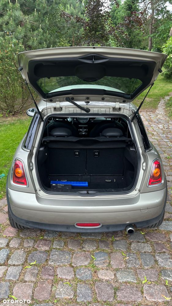 MINI Cooper Standard - 19