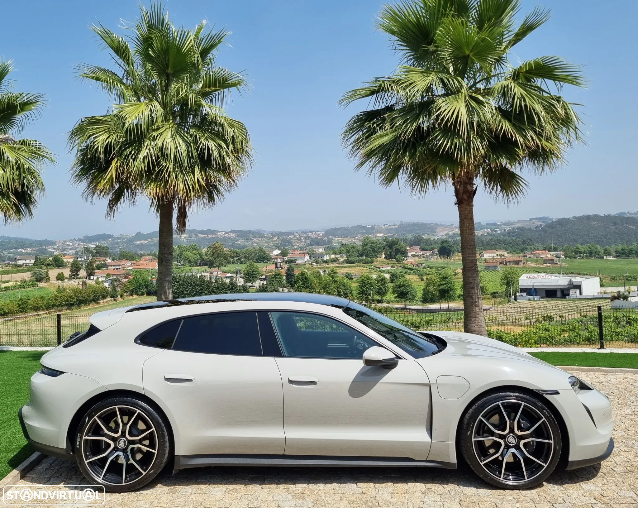 Porsche Taycan Sport Turismo bateria Performance Plus - 16