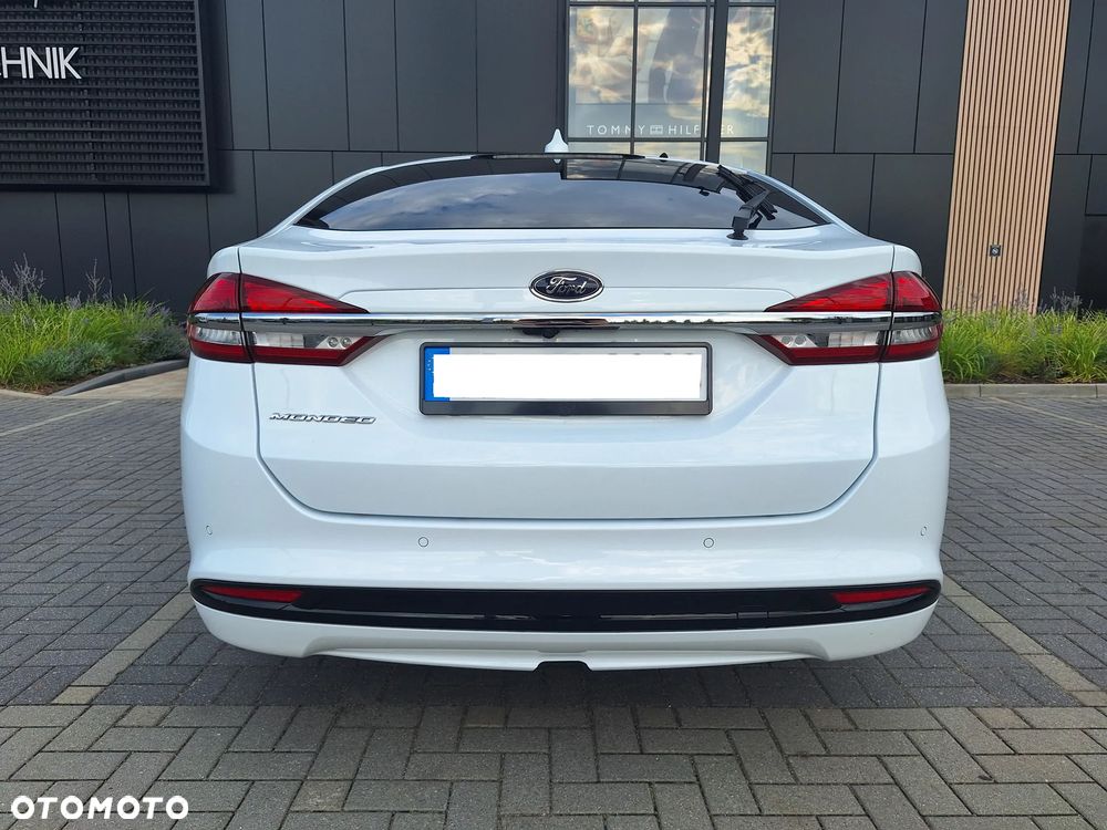 Ford Mondeo 2.0 EcoBlue Titanium - 11