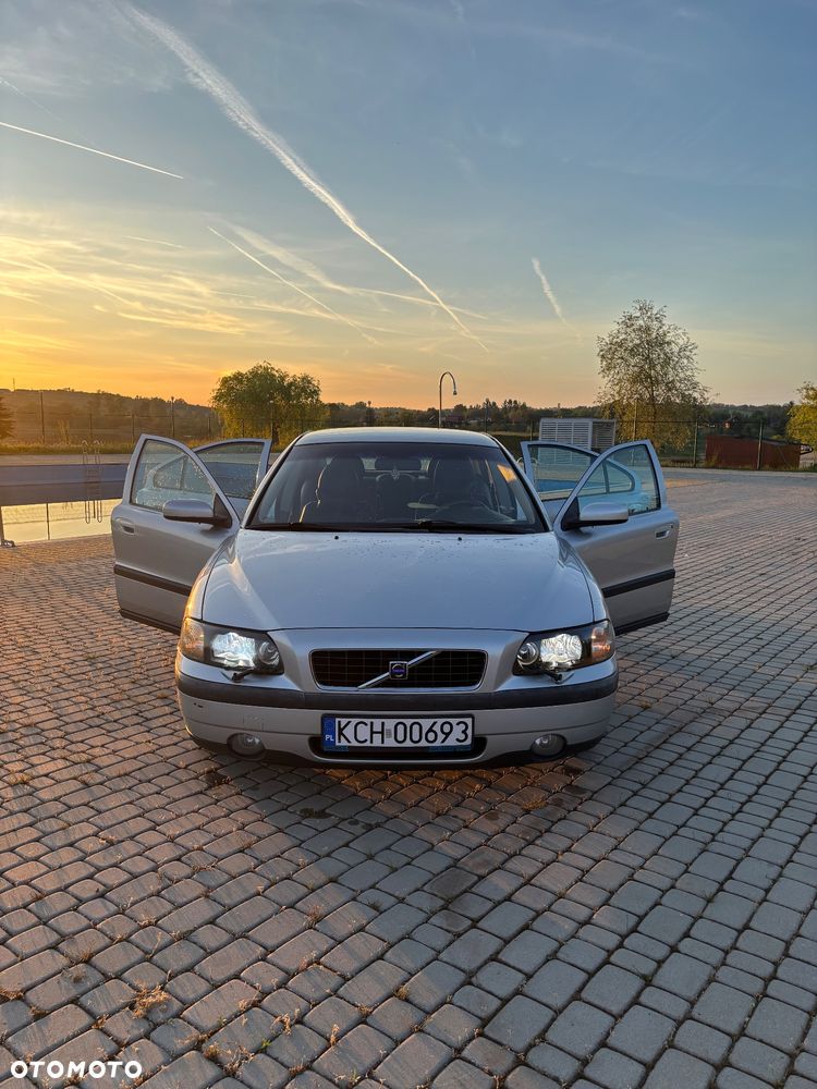 Volvo S60 2.4 D5 - 1