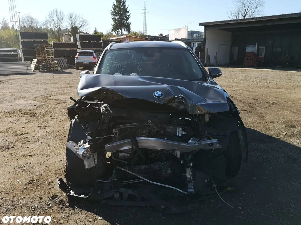 BMW X1 sDrive18d Advantage sport - 11