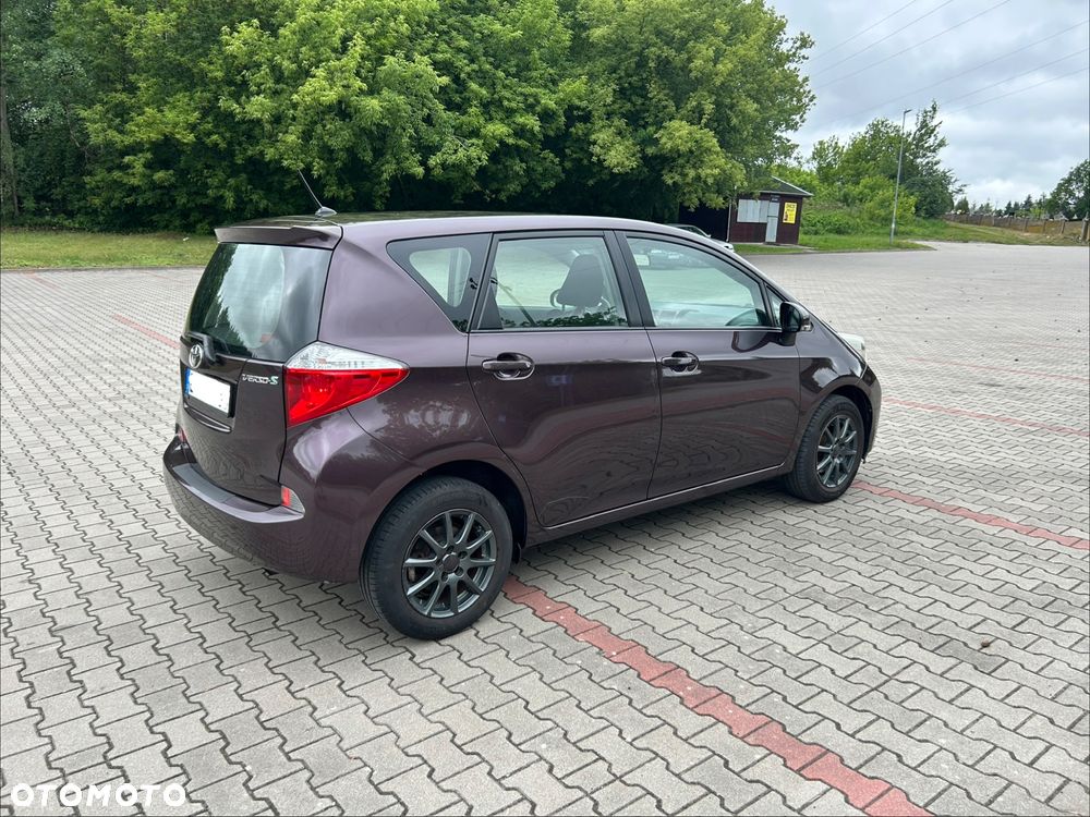 Toyota Verso S 1.33 VVT-i - 6