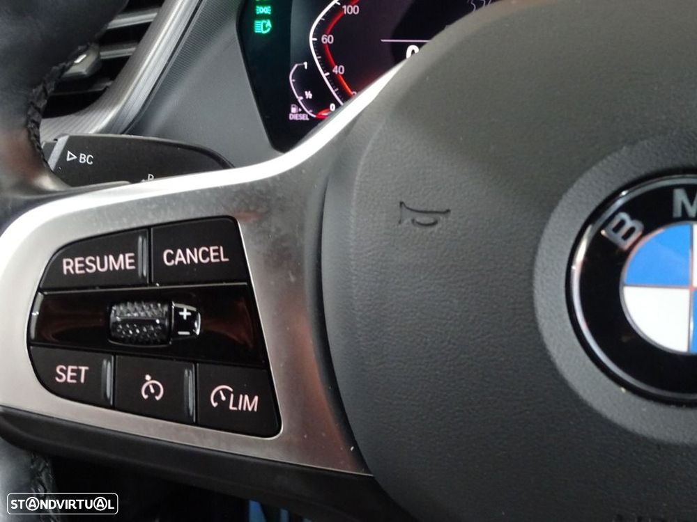 BMW 116 d Pack Desportivo M Auto - 19