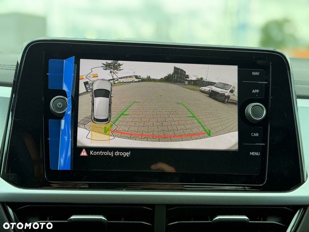 Volkswagen T-Roc 1.5 TSI Life DSG - 23