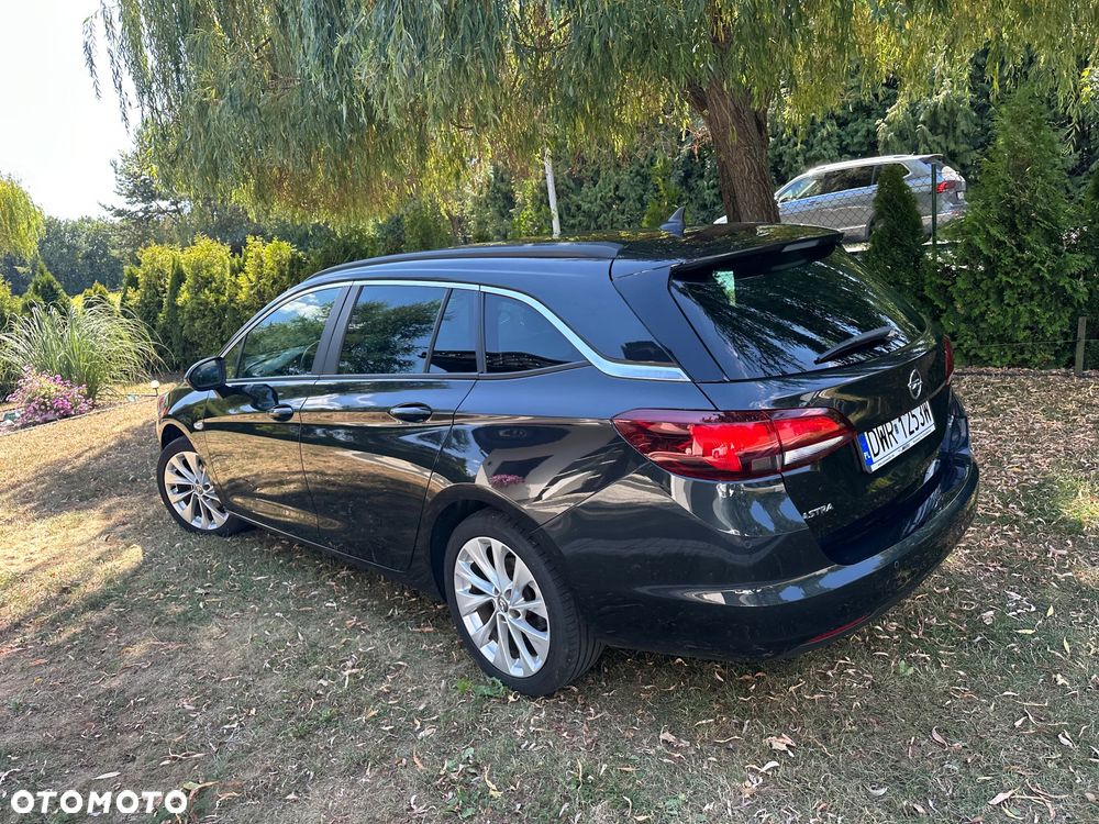 Opel Astra 1.4 T Elite - 4