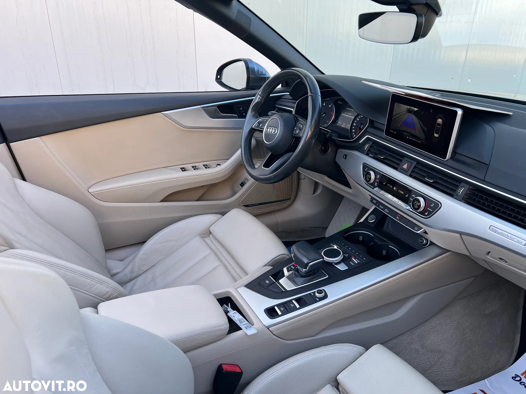 Audi A5 Cabrio 3.0 TDI quattro Stronic Design - 12