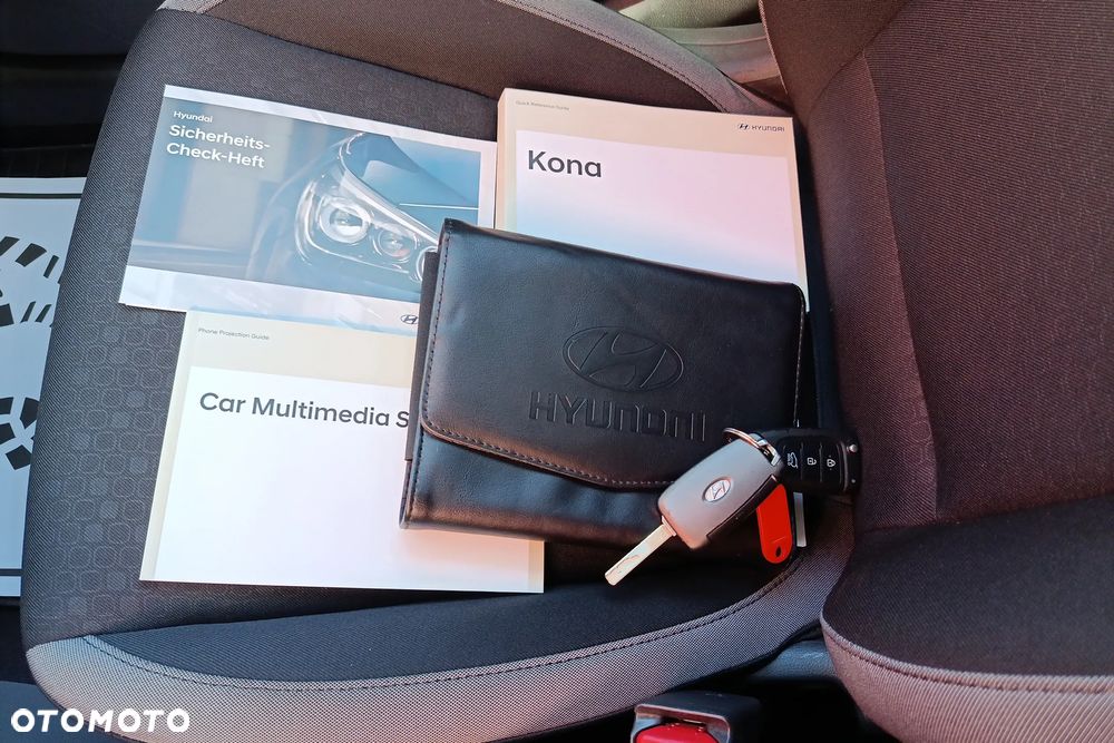 Hyundai Kona - 38