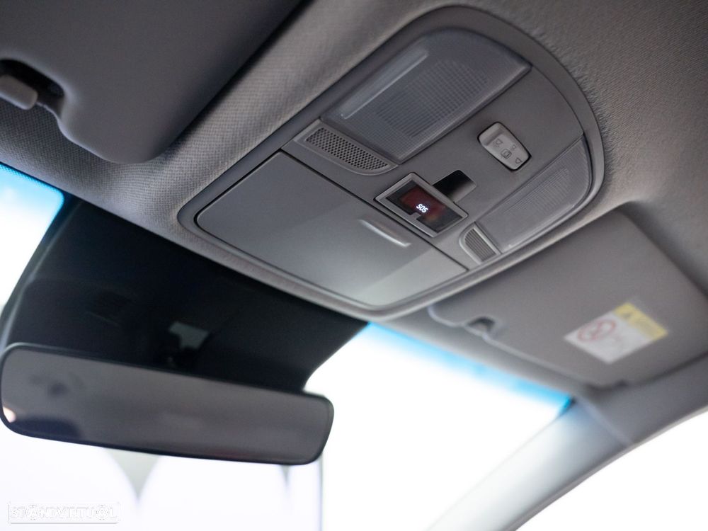 Hyundai Kauai 1.6 GDi HEV Premium Pack Plus - 37