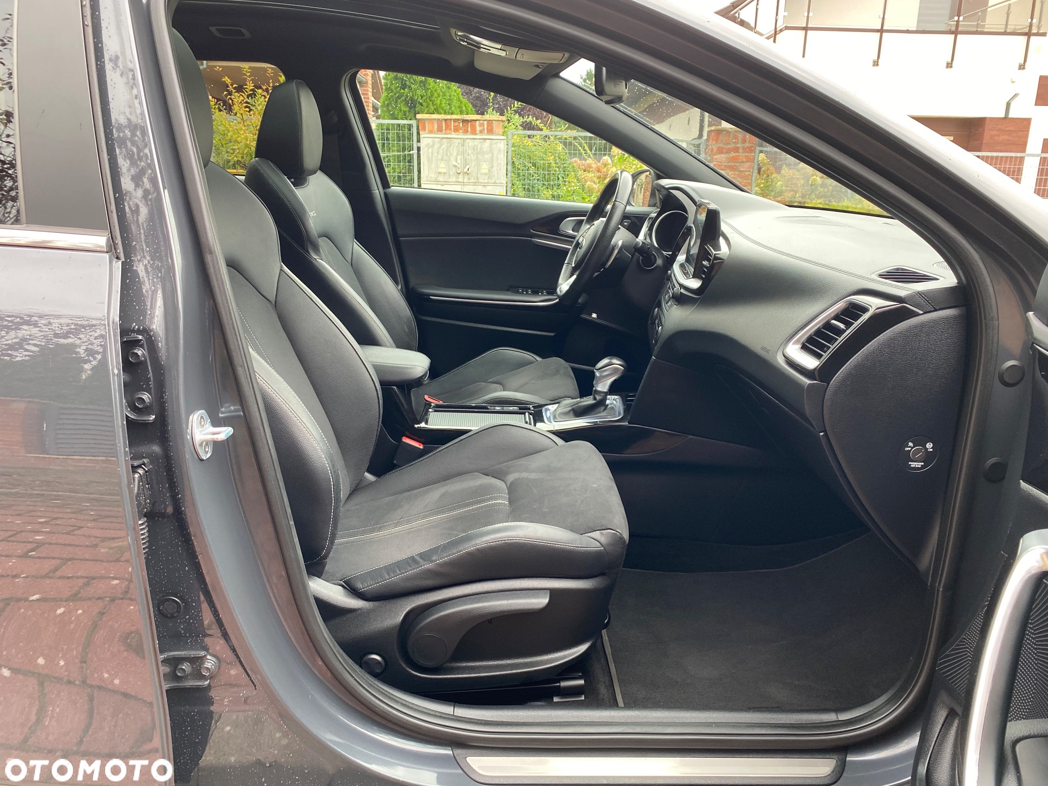 Kia Ceed SW 1.6 CRDi DCT GT Line - 33
