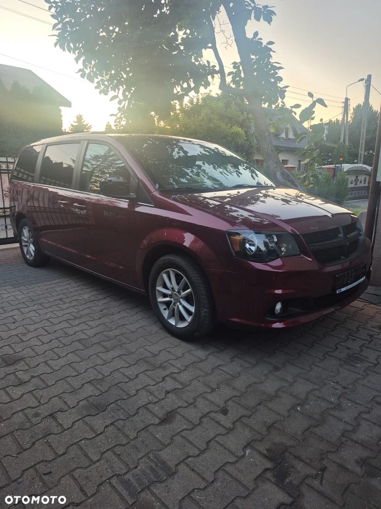 Dodge Grand Caravan 3.6 R/T - 15