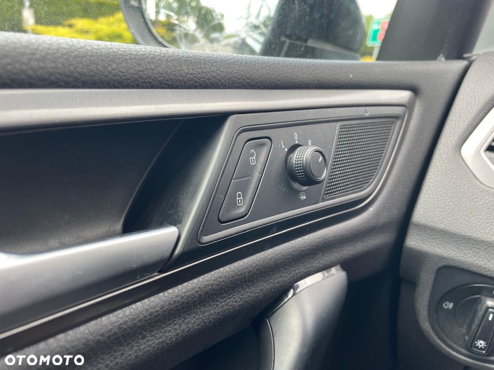 Volkswagen Golf Sportsvan VII SV 1.2 TSI BMT Trendline - 14